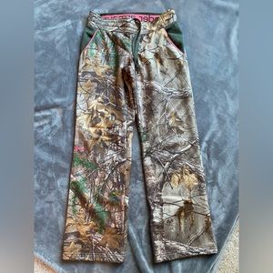 Realtree Under Armour camo sweatpants